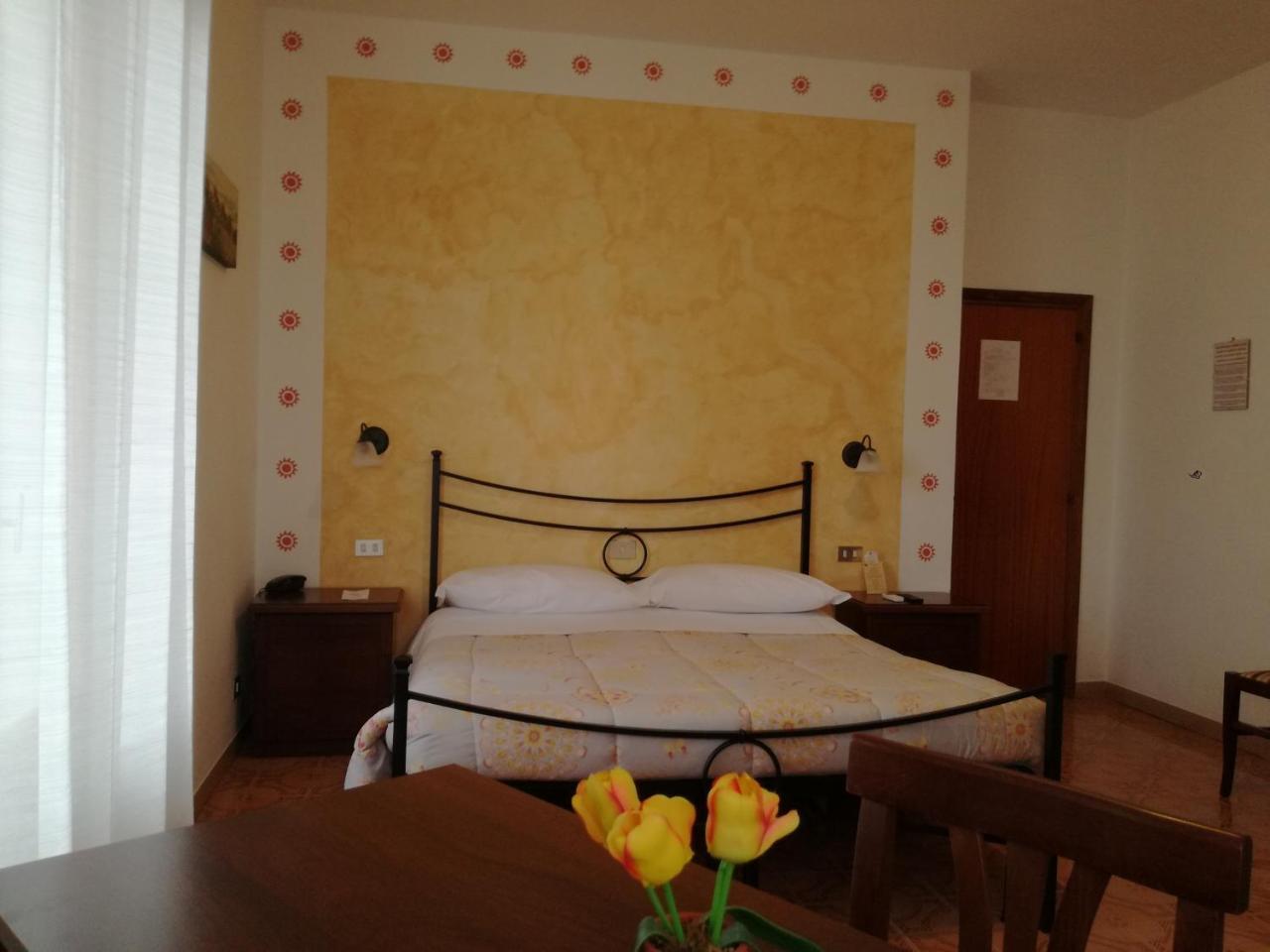 Hotel Sangallo B&B Montepulciano Stazione Εξωτερικό φωτογραφία